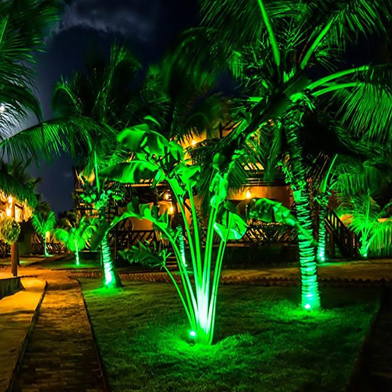 4 قطع من أضواء الحدائق LED بقو - مراجعة Outdoor Lighting And Landscape وسعره